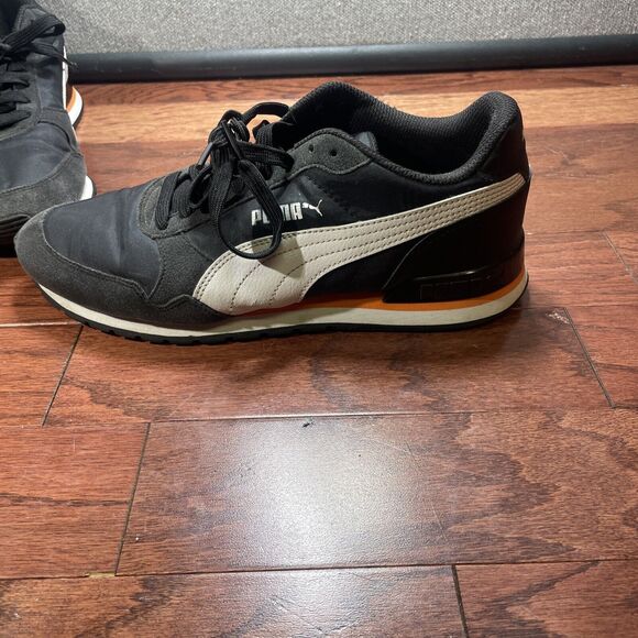 Size 7.5 - PUMA ST Runner V2 Black - 365278-33 - Picture 4 of 8